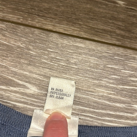 VINTAGE KORET Y2K 100% WOOL SWEATER VEST SZ 2X BLUE W/ BEADED AND SILKY FLOWERS - Picture 12 of 12